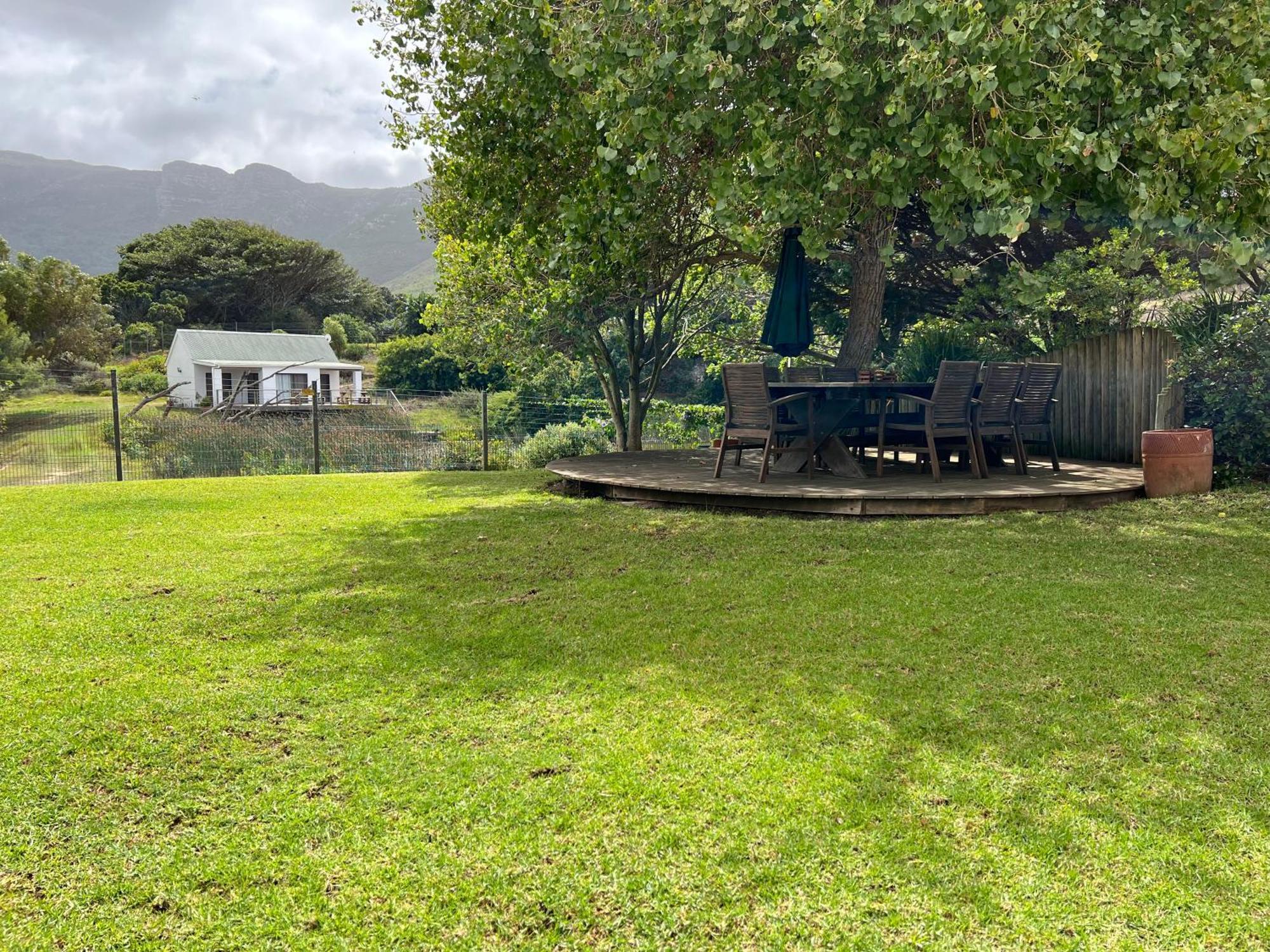 Serene, Thatched Apartment In Noordhoek, Cape Town Exterior photo