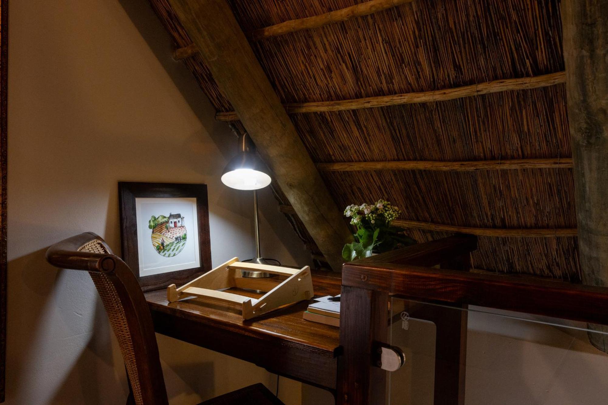 Serene, Thatched Apartment In Noordhoek, Cape Town Exterior photo