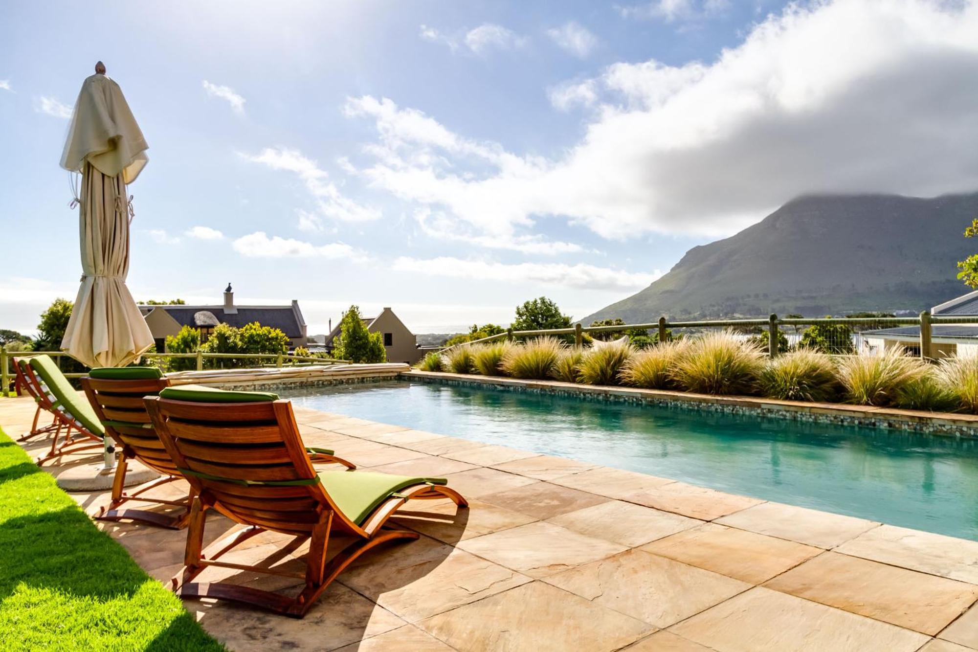 Serene, Thatched Apartment In Noordhoek, Cape Town Exterior photo
